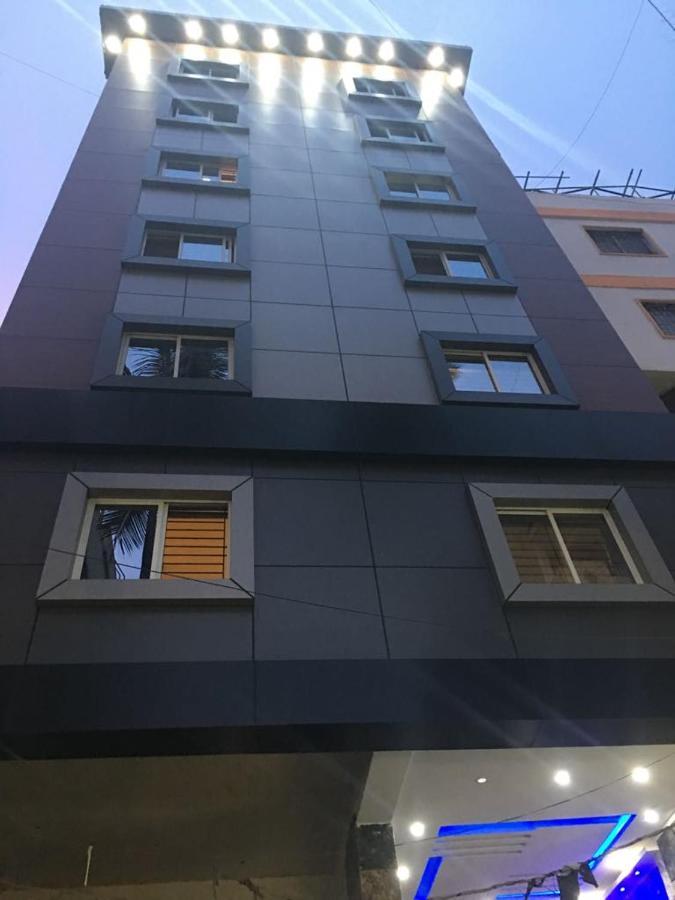Hotel Grand Suites Bangalore Esterno foto